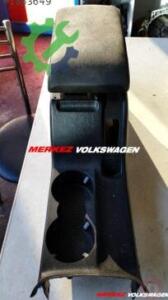 VOLKSWAGEN - PASSAT (B5) / ORTA KONSOL (3B1863323)