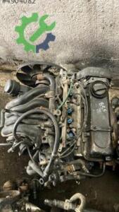 Volkswagen Passat Orijinal Çıkma Benzinli Motor Komple
