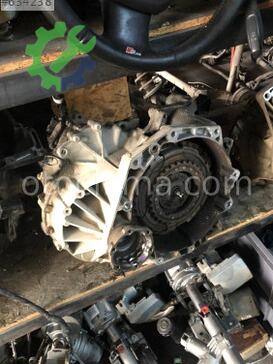 Volkswagen Passat Otomatik Şanzıman çıkma parça