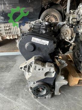 Volkswagen Passat Silindir Kapağı çıkma parça