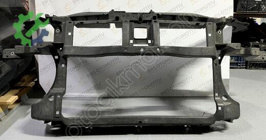 Volkswagen Passat Ön Panel çıkma parça