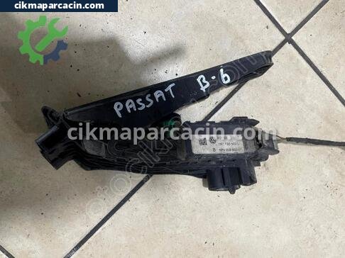 Volkswagen Passat Pedal çıkma parça