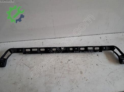 Volkswagen Passat Tampon Braketi çıkma parça