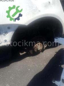 Volkswagen Passat B6 arka taşıyıcı hatasız orjinal çıkma