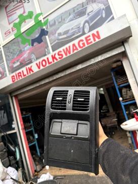 Volkswagen Passat Kalorifer Izgarası çıkma parça
