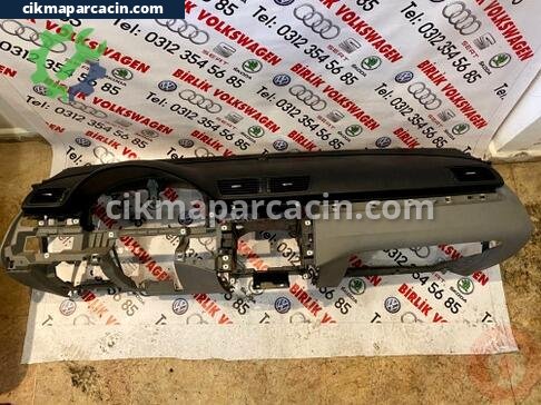 Volkswagen Passat Göğüs çıkma parça