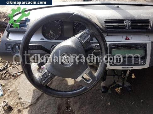 Volkswagen Passat Gösterge Çerçevesi çıkma parça