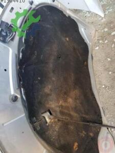 Volkswagen Passat B6 Kaput Keçesi Hatasız Orjinal Çıkma