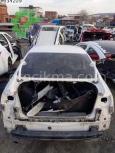 Volkswagen Passat B6 Kesme direkli tavan beyaz hatasız orjin