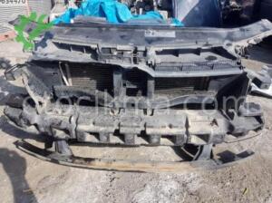 Volkswagen Passat B6 Ön panel hatasız çıkma orjinal