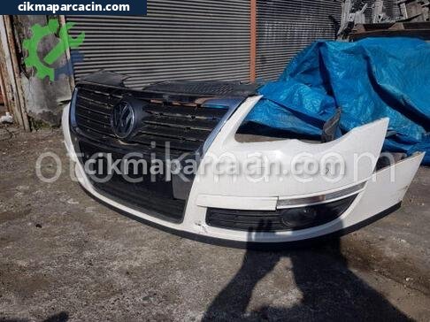 Volkswagen Passat Ön Tampon çıkma parça