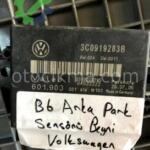 Volkswagen Passat B6 Park sensörü beyni hatasız orjinal çıkm