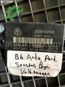 Volkswagen Passat B6 Park sensörü beyni hatasız orjinal çıkm