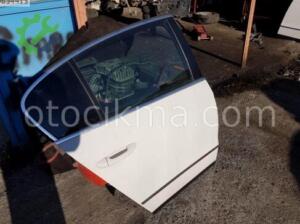 Volkswagen Passat B6 Sağ arka kapı beyaz hatasız orjinal