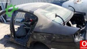 Volkswagen Passat B6 Tavan arka orjinal çıkma