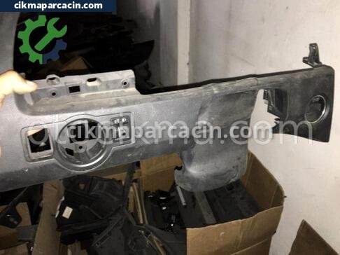 Volkswagen Passat Torpido çıkma parça