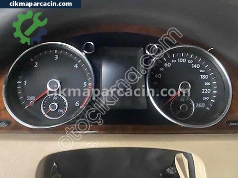Volkswagen Passat Gösterge Saati çıkma parça