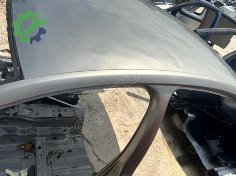 Volkswagen Passat Tavan çıkma parça