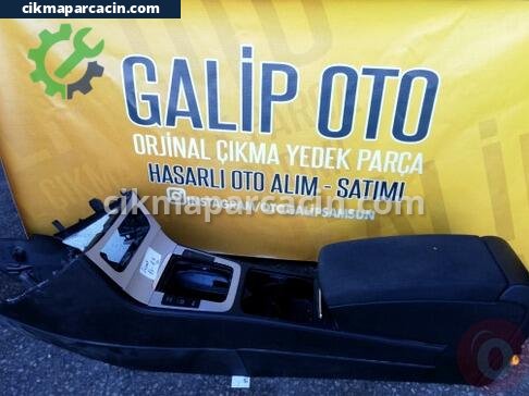 Volkswagen Passat Orta Konsol çıkma parça