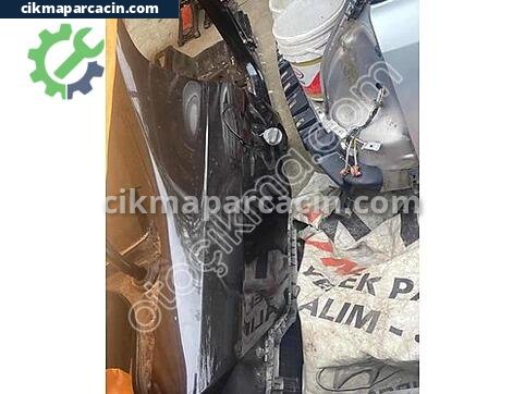 Volkswagen Passat Sağ Arka Çamurluk çıkma parça