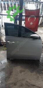 Çıkma Sağ Ön Kapı — Volkswagen Passat