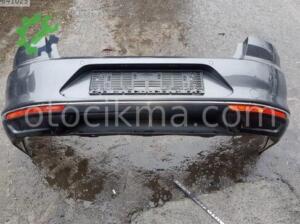 Volkswagen Passat B8 Arka tampon dolu hatasız orjinal çıkma