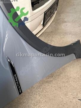 Volkswagen Passat Sağ Ön Çamurluk 3G0821022 çıkma parça