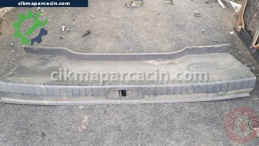 Volkswagen Passat Bagaj Plastiği çıkma parça