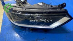 Çıkma Orijinal Sağ Ön Far Volkswagen Passat