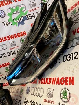 Volkswagen Passat Sağ Ön Far çıkma parça