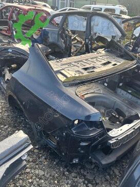 Volkswagen Passat Sol Arka Çamurluk çıkma parça