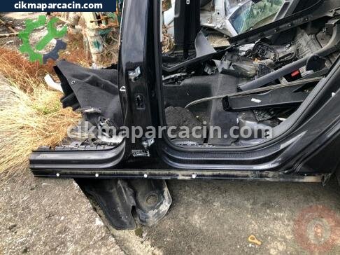 Volkswagen Passat Marşpiyel çıkma parça
