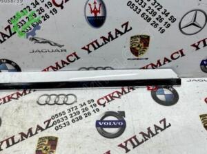 Volkswagen passat b8 sol ön kapı bandı çıtası Orjinal yeni