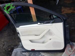Volkswagen Passat B8 Sol Ön Kapı Camı Hatasız Orjinal Çıkma
