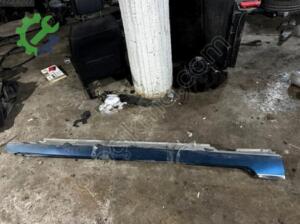 Volkswagen Passat Orijinal Çıkma Marşpiyel Sacı