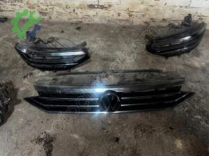 Volkswagen Passat Ön Panjur Çıkma