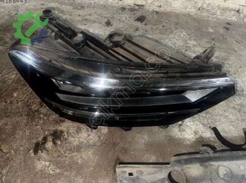 Volkswagen Passat Sağ Ön Far çıkma parça