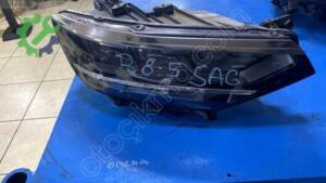 Çıkma Sağ Ön Far — Volkswagen Passat
