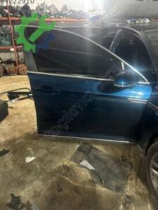 Çıkma Orijinal Sağ Ön Kapı Volkswagen Passat