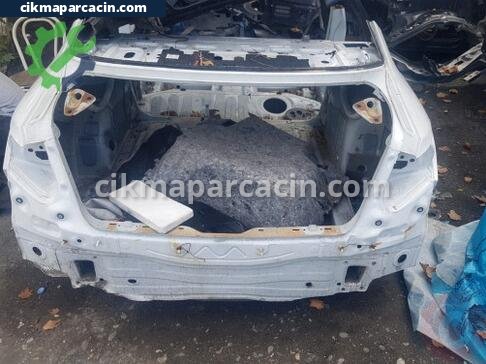 Volkswagen Passat Komple Arka çıkma parça