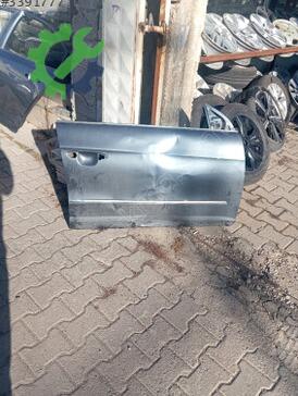 Volkswagen Passat Sağ Ön Kapı çıkma parça