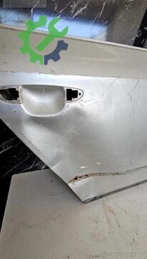 Volkswagen Passat Sağ Arka Kapı 3C5833056 çıkma parça