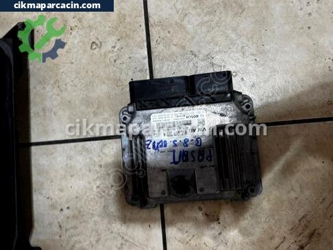 Volkswagen Passat Motor Beyni çıkma parça