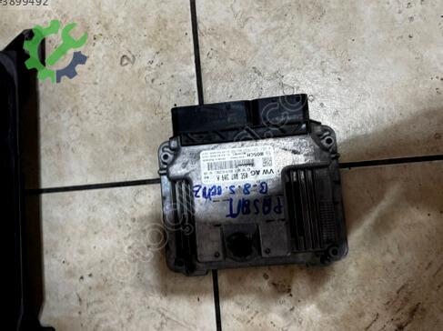 Volkswagen Passat Motor Beyni çıkma parça