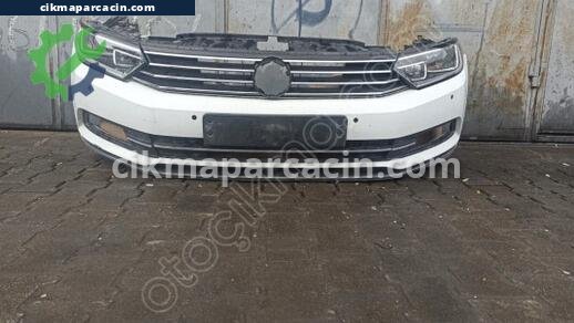 Volkswagen Passat Ön Tampon çıkma parça