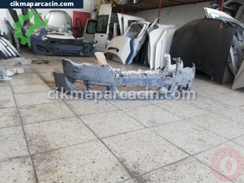 Volkswagen Passat Ön Tampon çıkma parça