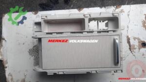 VOLKSWAGEN-PASSAT / ORTA KONSOL-BARDAKLIK-RAF GÖZÜ 3G0862531