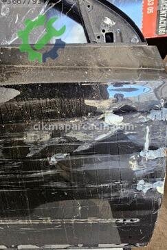 Volkswagen Passat Sağ Ön Kapı 3C4831056 çıkma parça