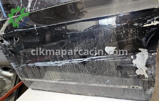 Volkswagen Passat Sağ Ön Kapı 3C4831056 çıkma parça