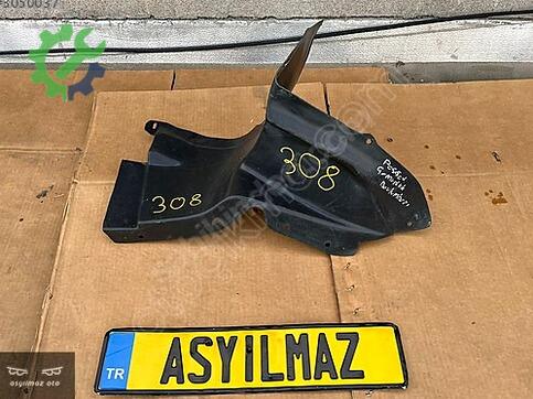 Volkswagen Passat Davlumbaz çıkma parça